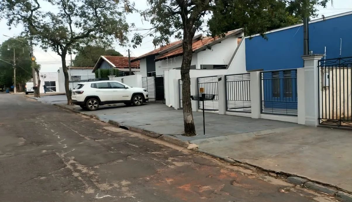 Sala Comercial para Venda em Naviraí, Centro, 1 dormitório, 2 banheiros - Foto 3