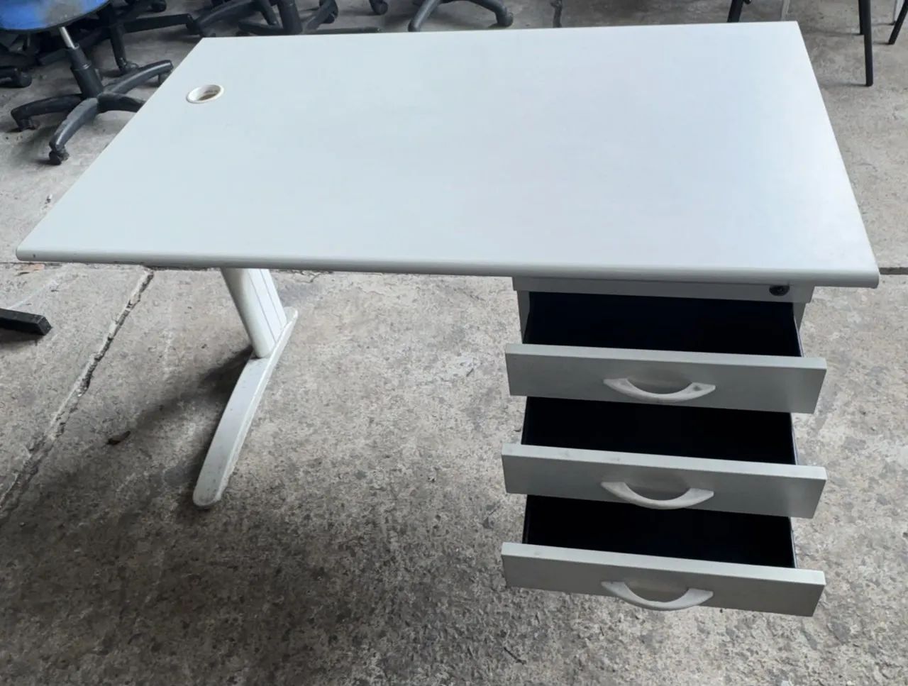 Mesa para escritório  - Foto 2