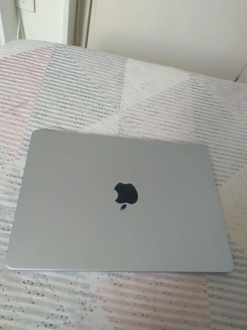 Macbook air M4, 16G RAM, 256 SSD