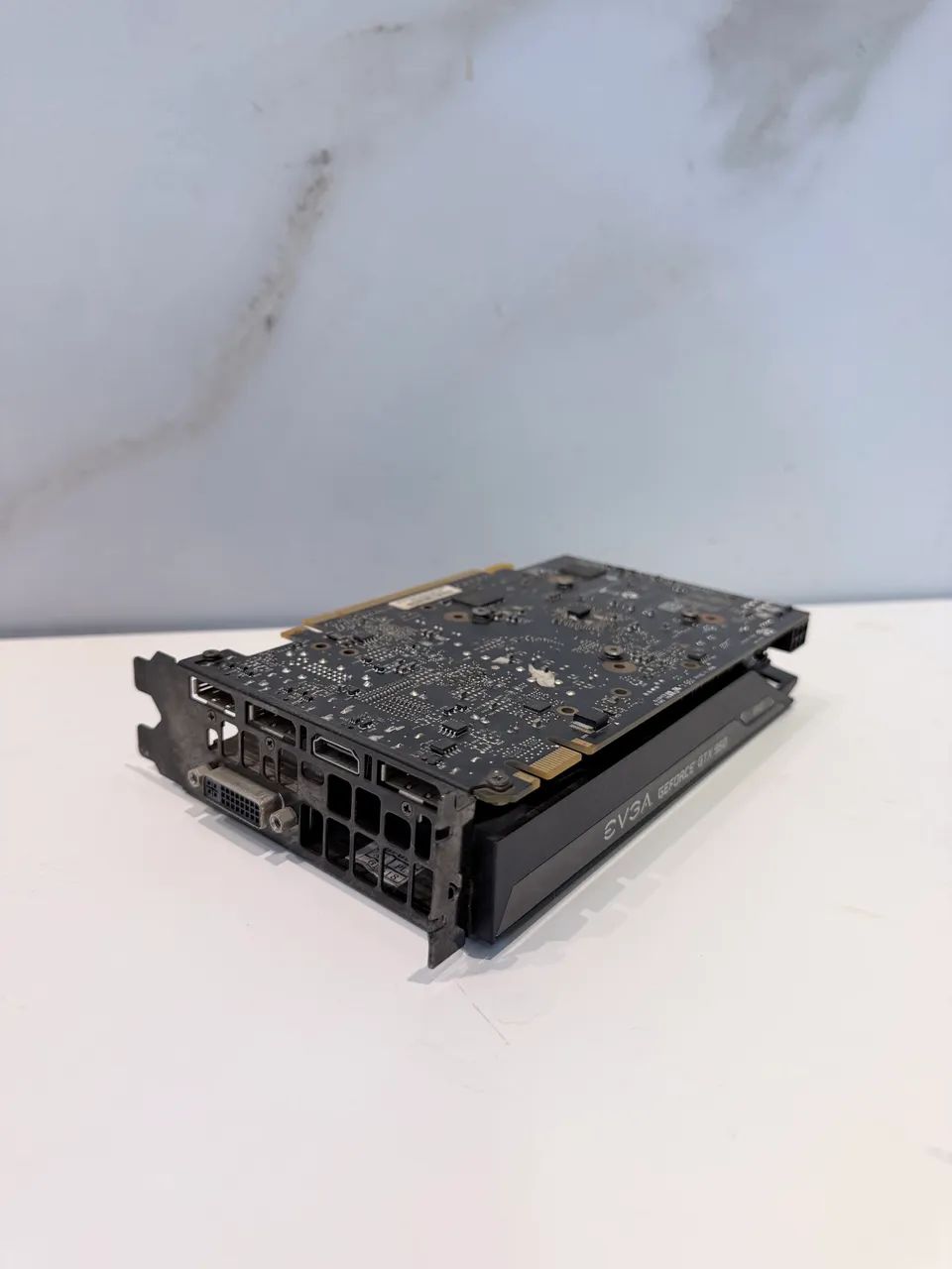 GTX 950 2GB  - Foto 2