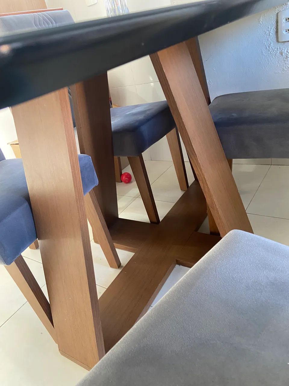 Sala de jantar mesa 4 cadeiras tampo de vidro  - Foto 4