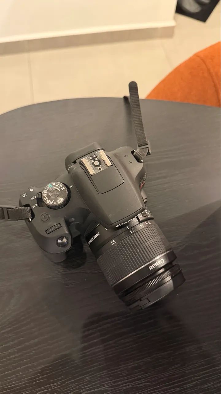 CÂMERA CANON EOS T7 com lente 18-55mm IS II - Foto 3