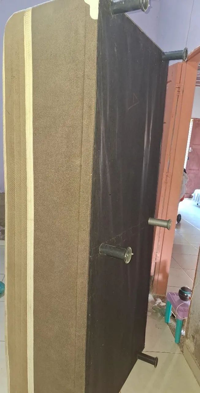      Cama de Solteiro em Ótimo Estado.                                                     - Foto 2