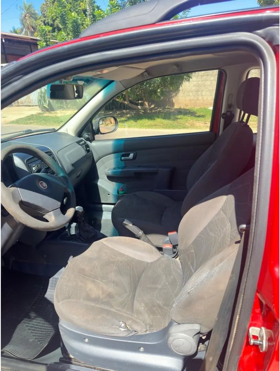 Fiat Strada Working 1.4 MPI Fire Flex 8V CE 2013 - Foto 4