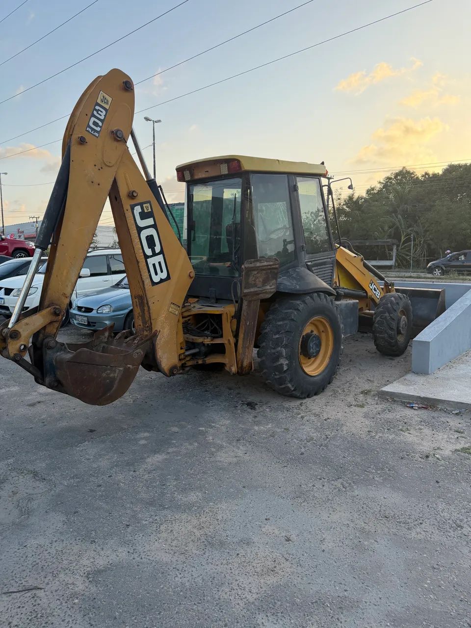 Retroescavadeira JCB 2014 - Foto 3