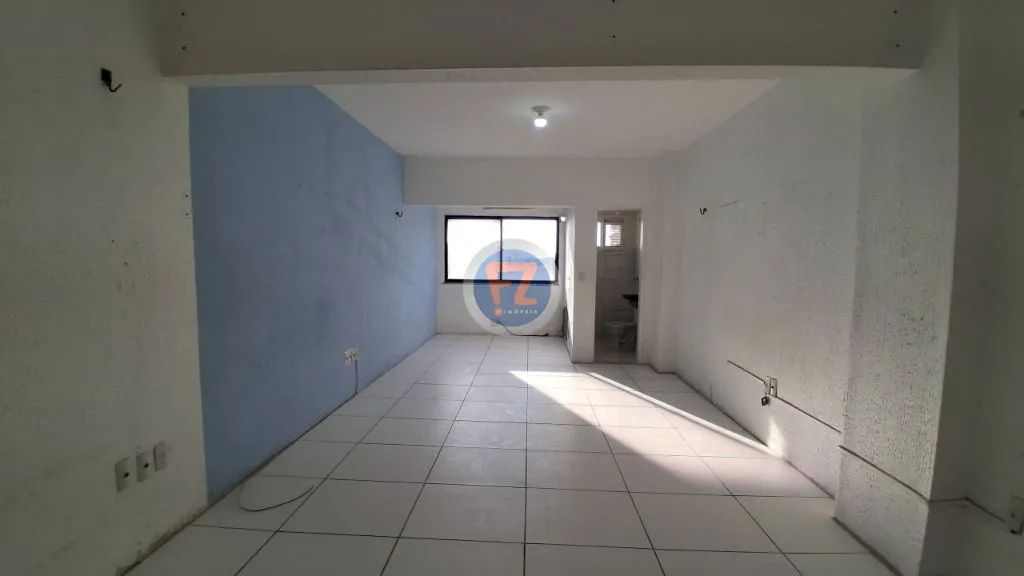 Locação de Comercial / Sala na cidade de Fortaleza - Foto 2