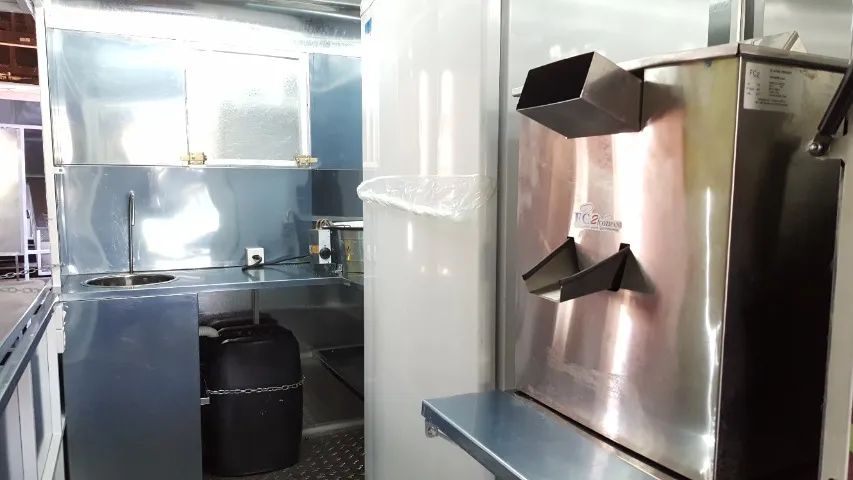 Trailer food pastel caldo de cana - Foto 4
