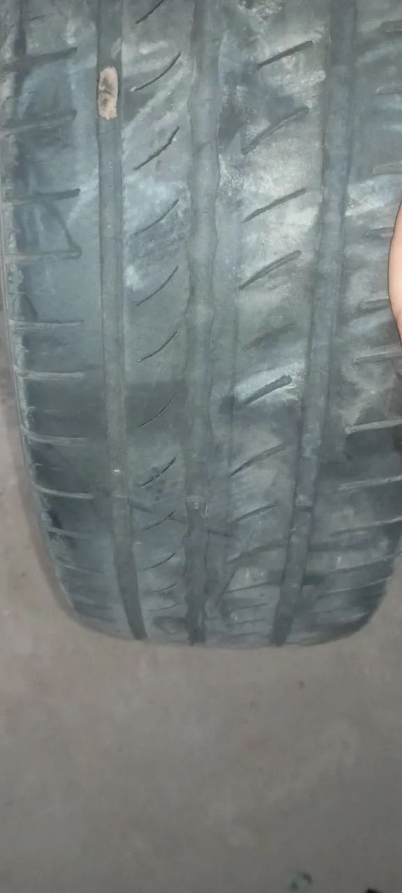 Quatro pneu  aro 15meia vida para automóveis - Foto 5