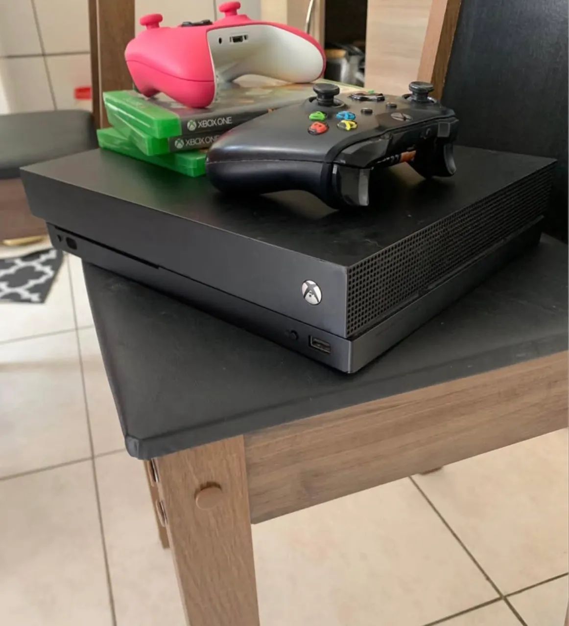 VENDO XBOX ONEX 4K legítimo 