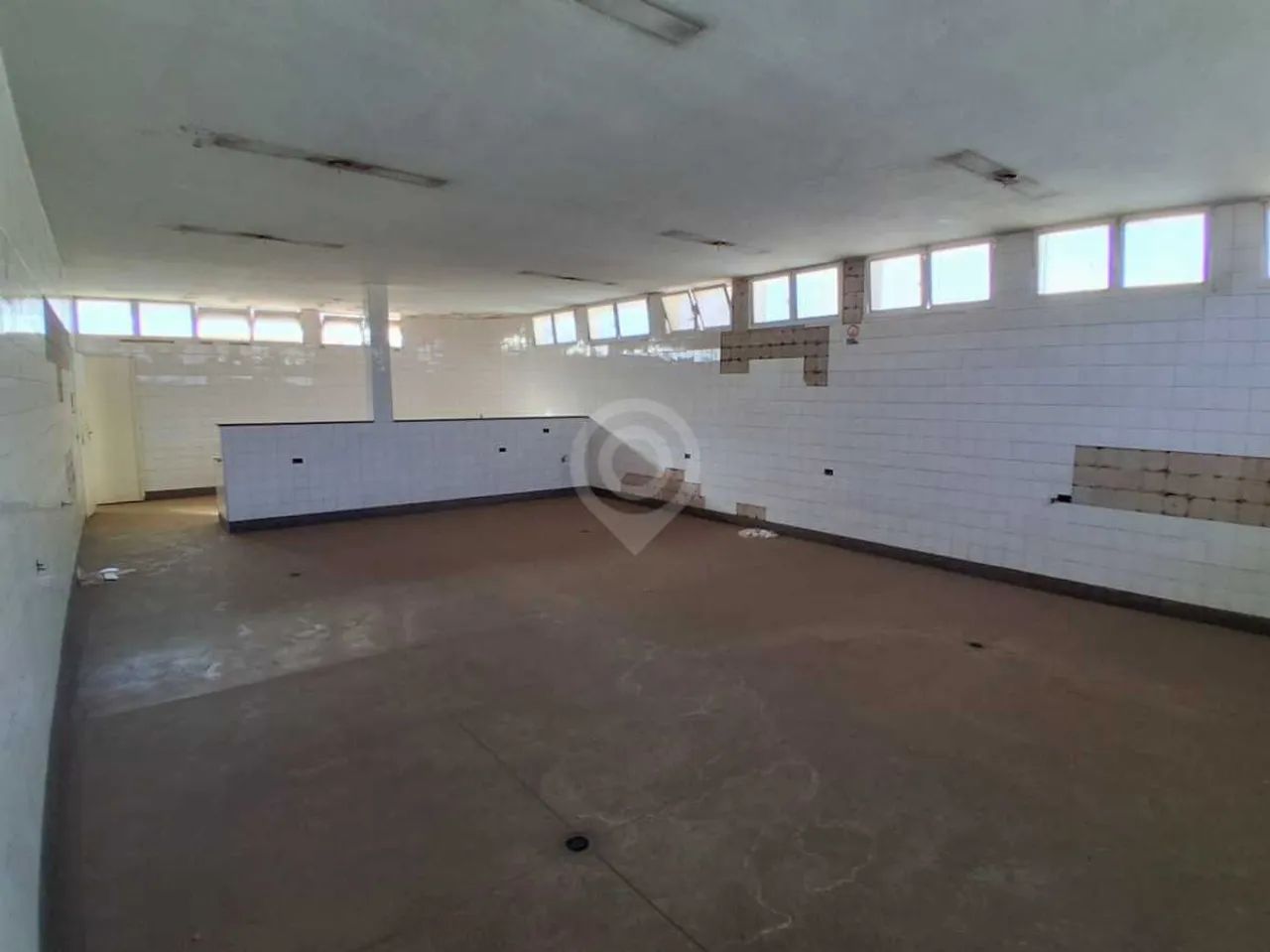 Galpão : / Comercial / Centro - Foto 2