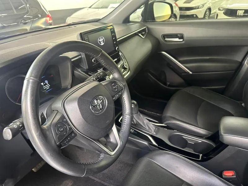 Toyota Corolla Cross XRE 2.0 16V Flex AUT 2022 - Foto 8