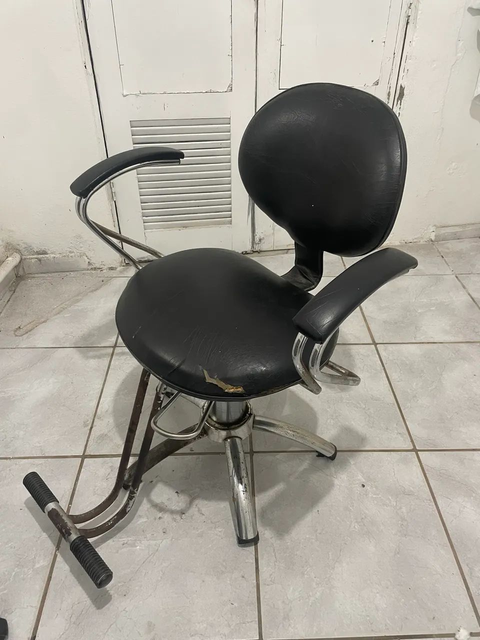 Cadeira hidráulica salão  - Foto 3