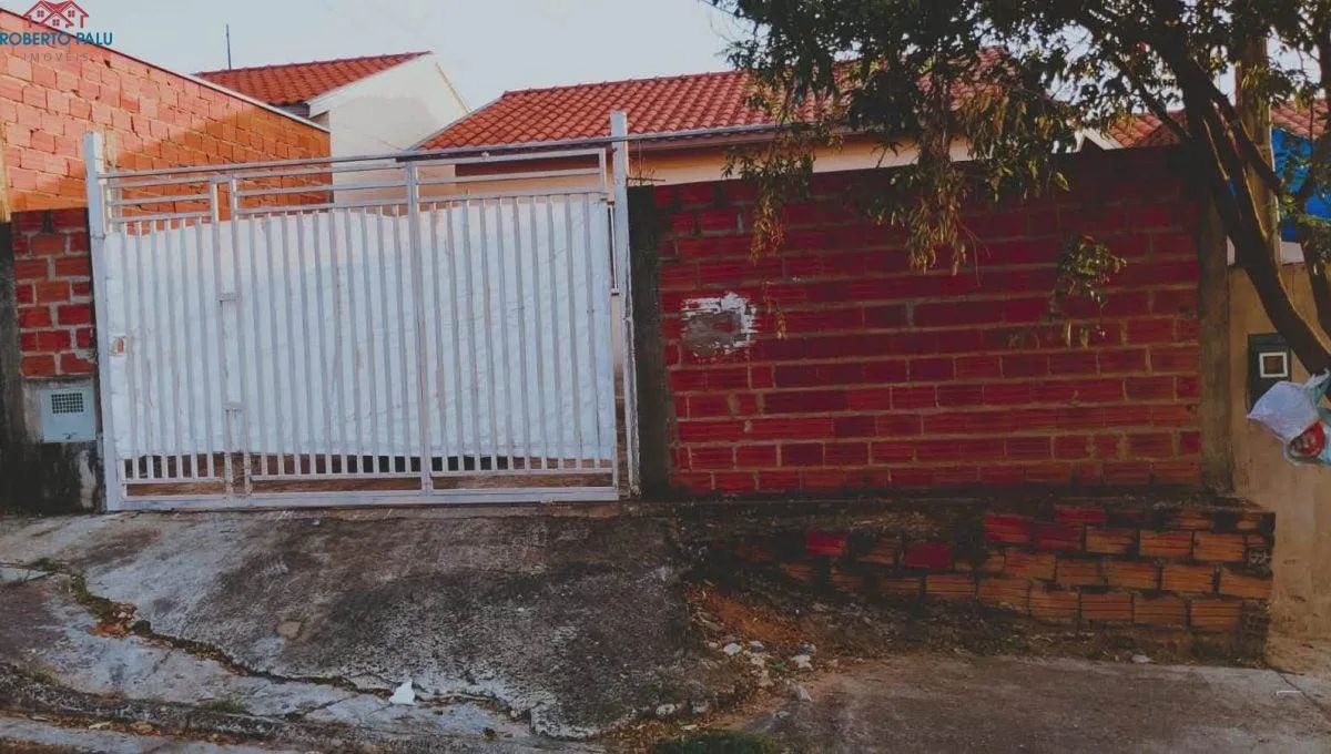 Oportunidade em São Pedro Casa com 2 dormitórios e 2 garagens REF: CA0124