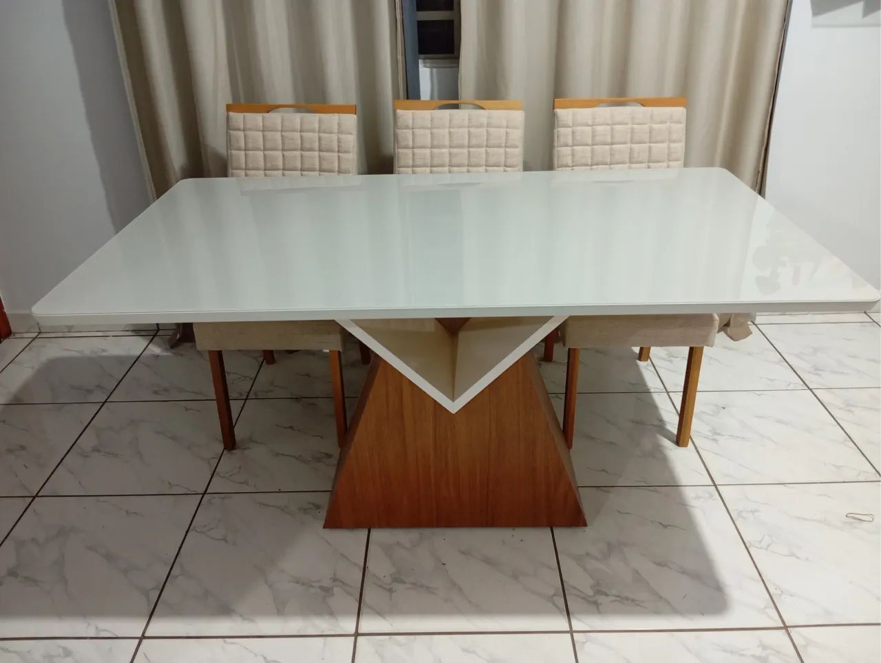 Mesa nova de madeira completa  - Foto 2
