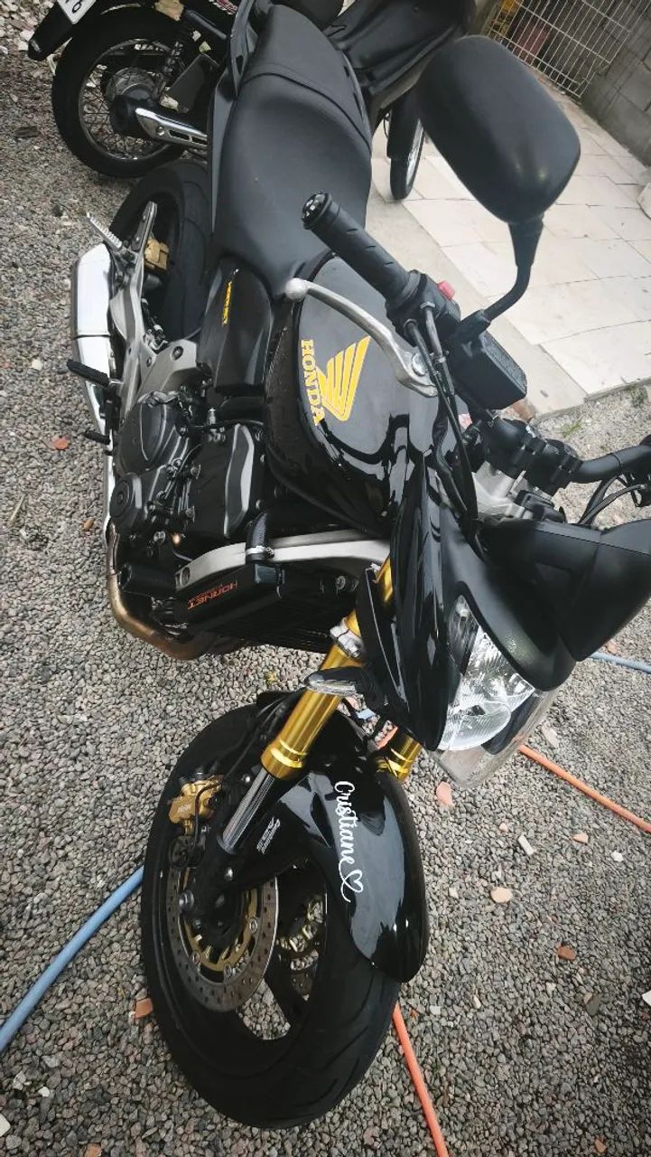 Hornet 600 - Foto 2