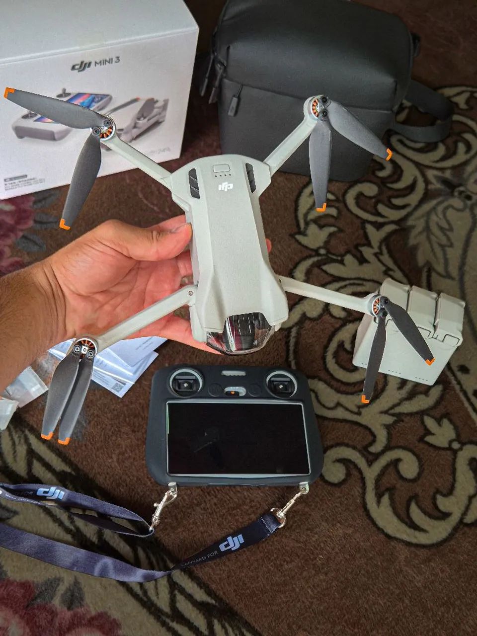 Drone DJI Mini 3 Fly More Combo (Com Tela) - Foto 2