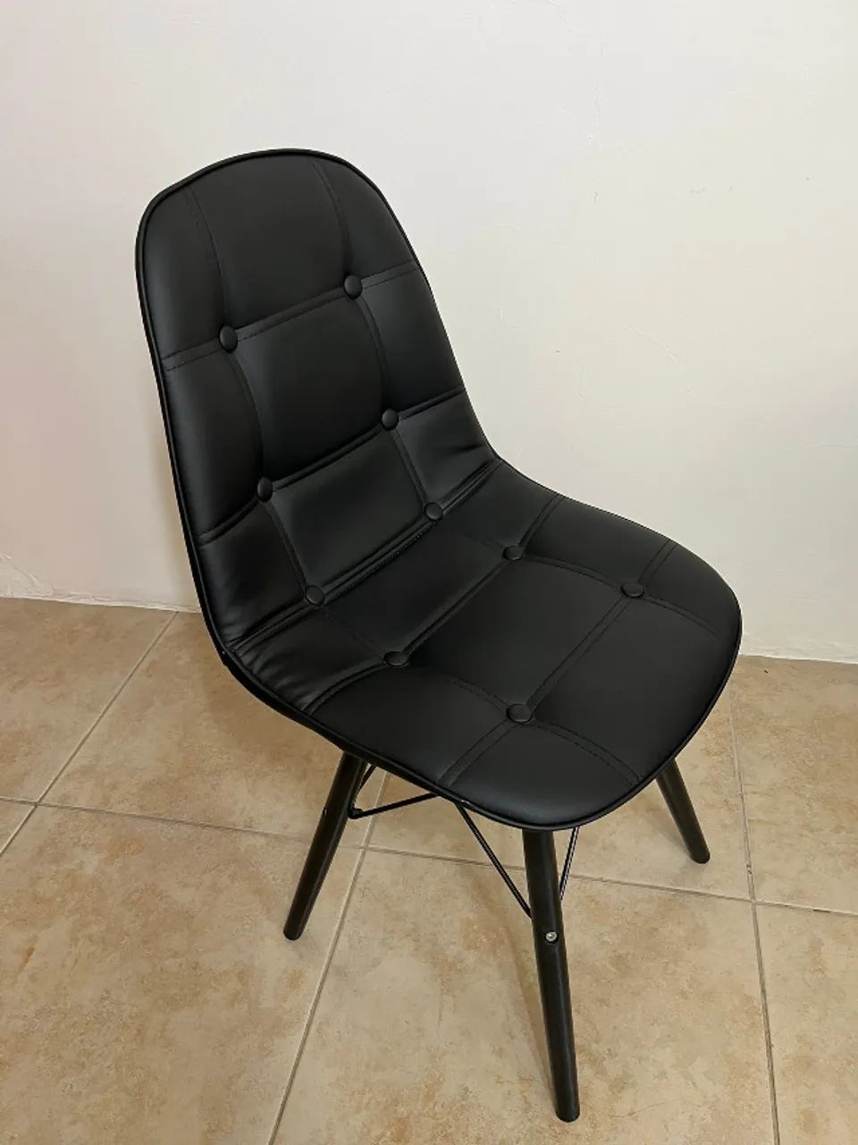 Conjunto com 2 Cadeiras Well Preto  - Foto 2