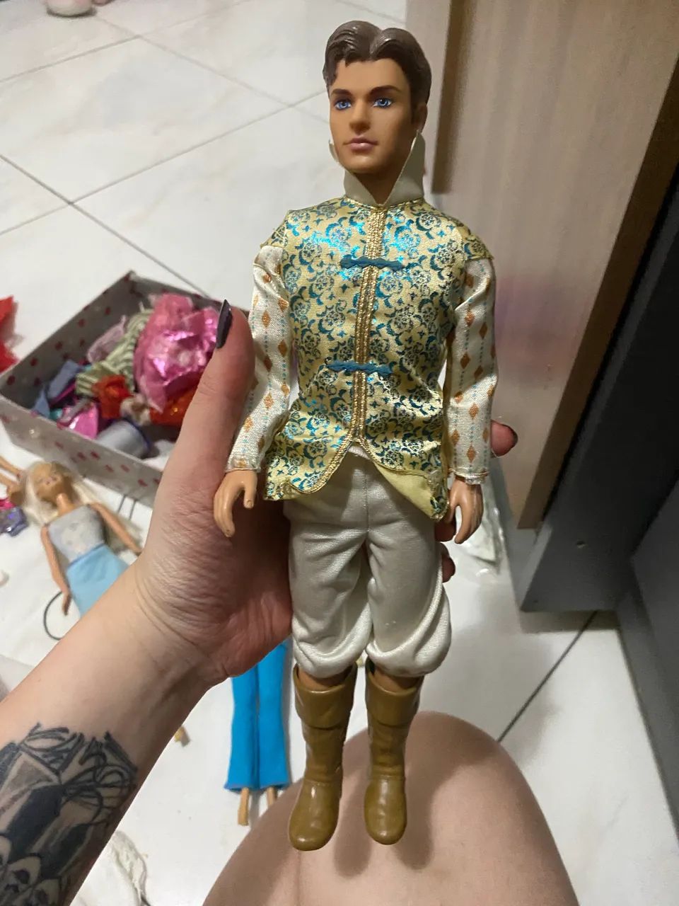 Boneco Ken