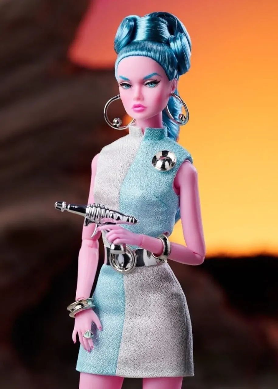 Integrity Toys Stay Tuned Poppy Parker Galaxy Girl - 2022