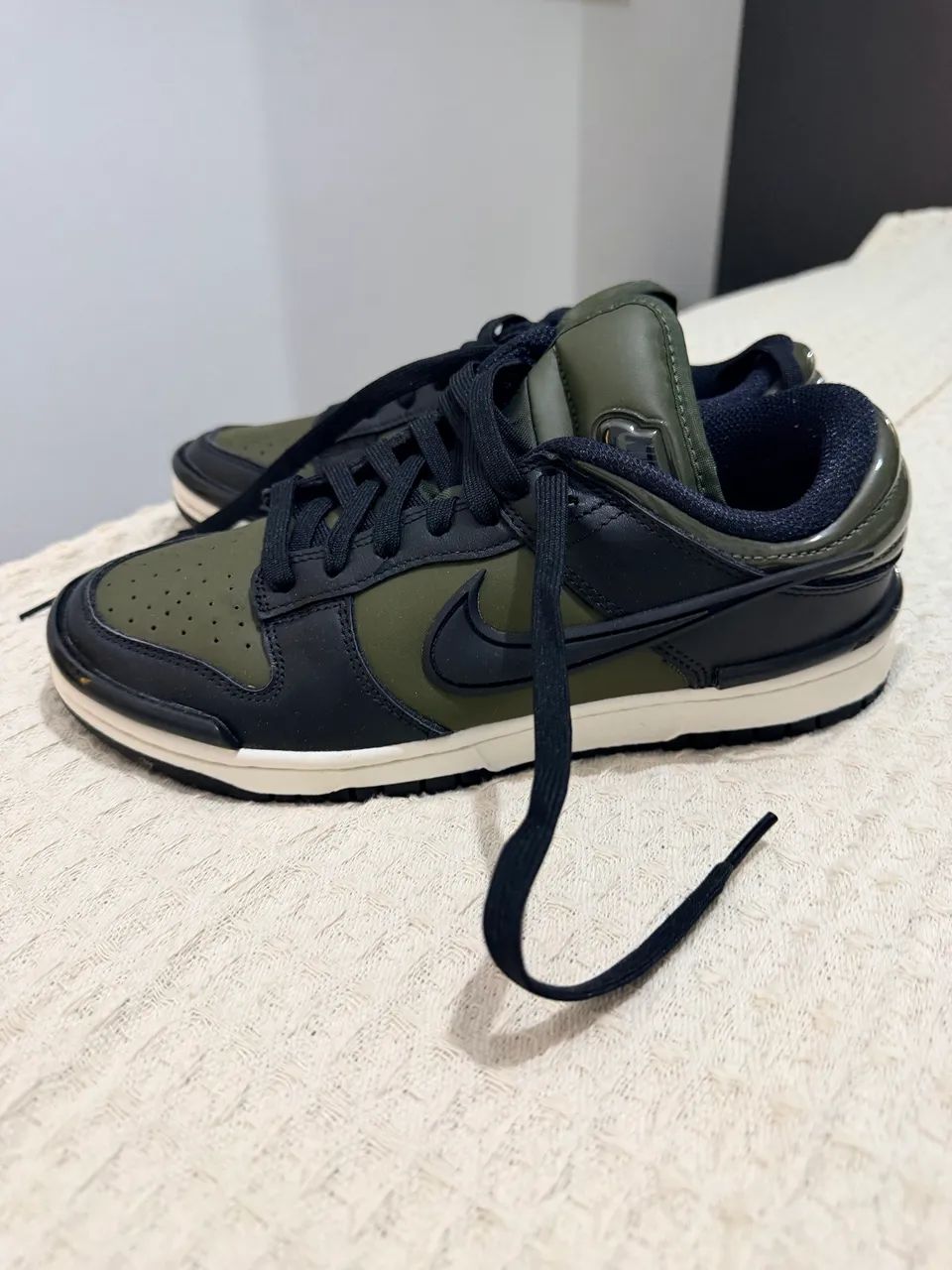 Tenis Nike dunk Verde com preto 