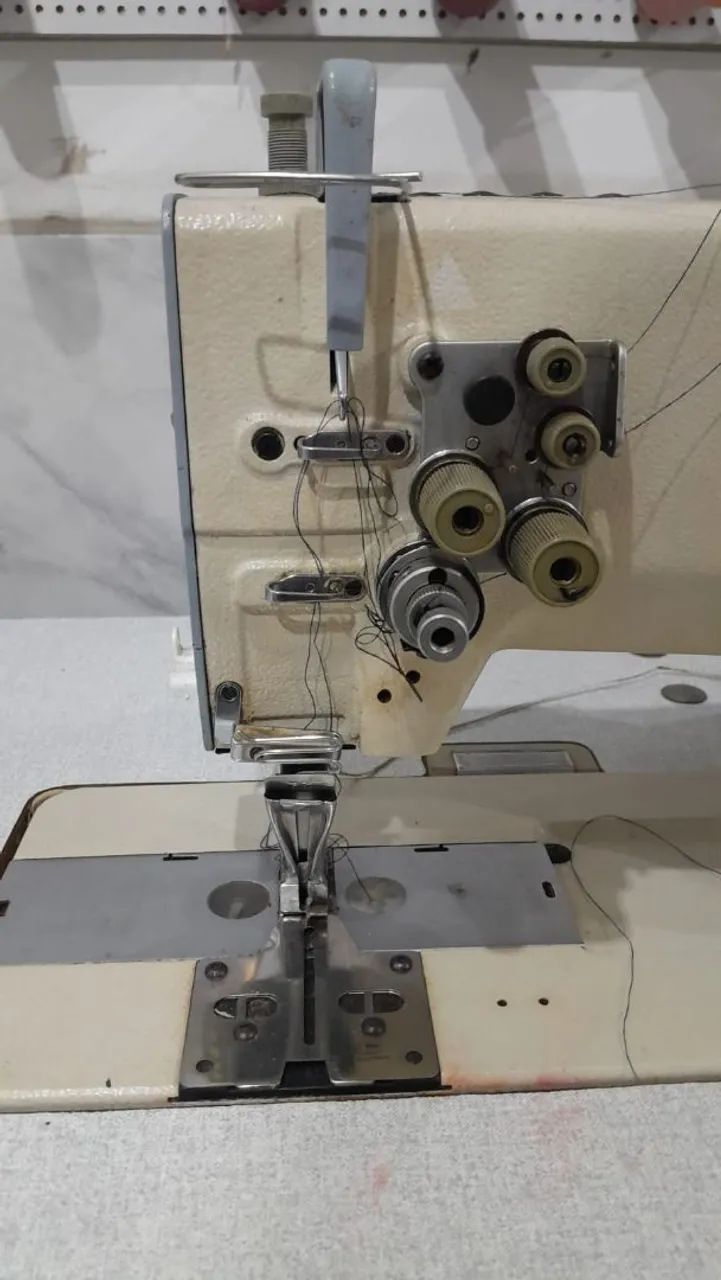 Maquina de costura  - Foto 5