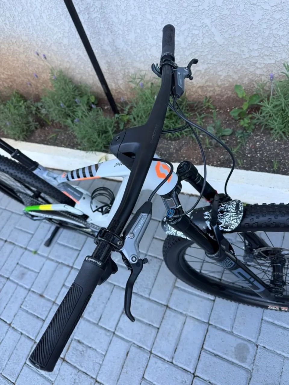Bicicleta Scott Spark RC Team Issue Cinza - Foto 2