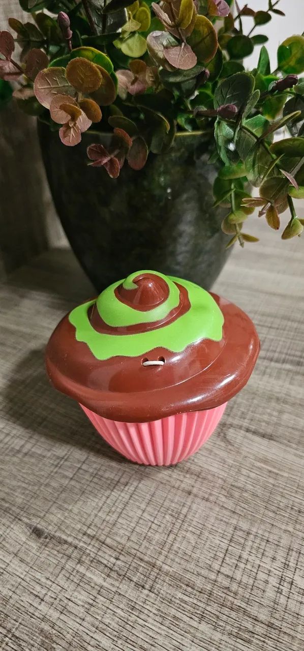 Boneca Cupcake Surprise Original  - Foto 4