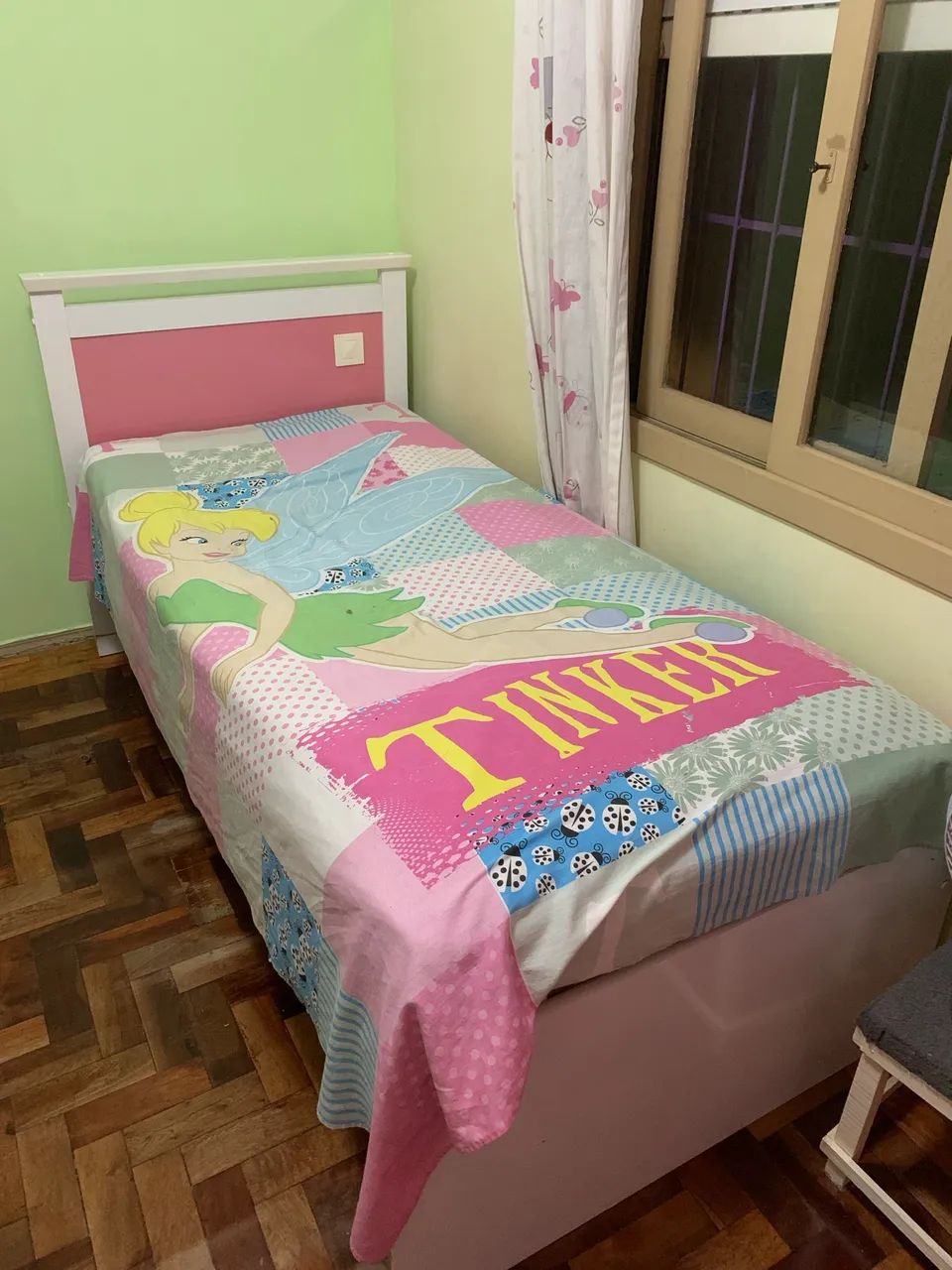 Cama de solteiro com colchão 