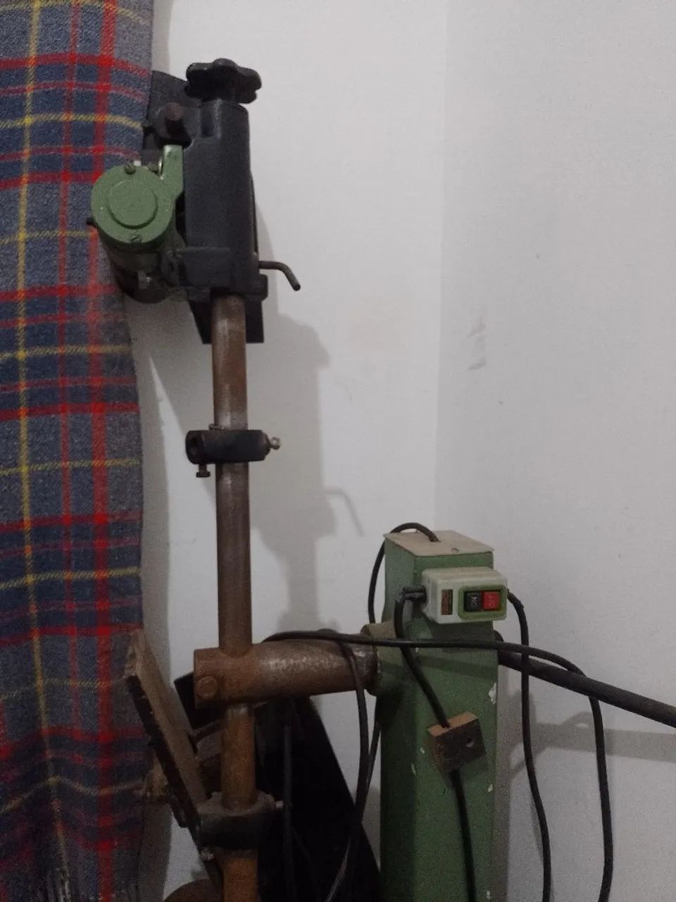 Lixadeira de cinta inclinavel Ruas  - Foto 2