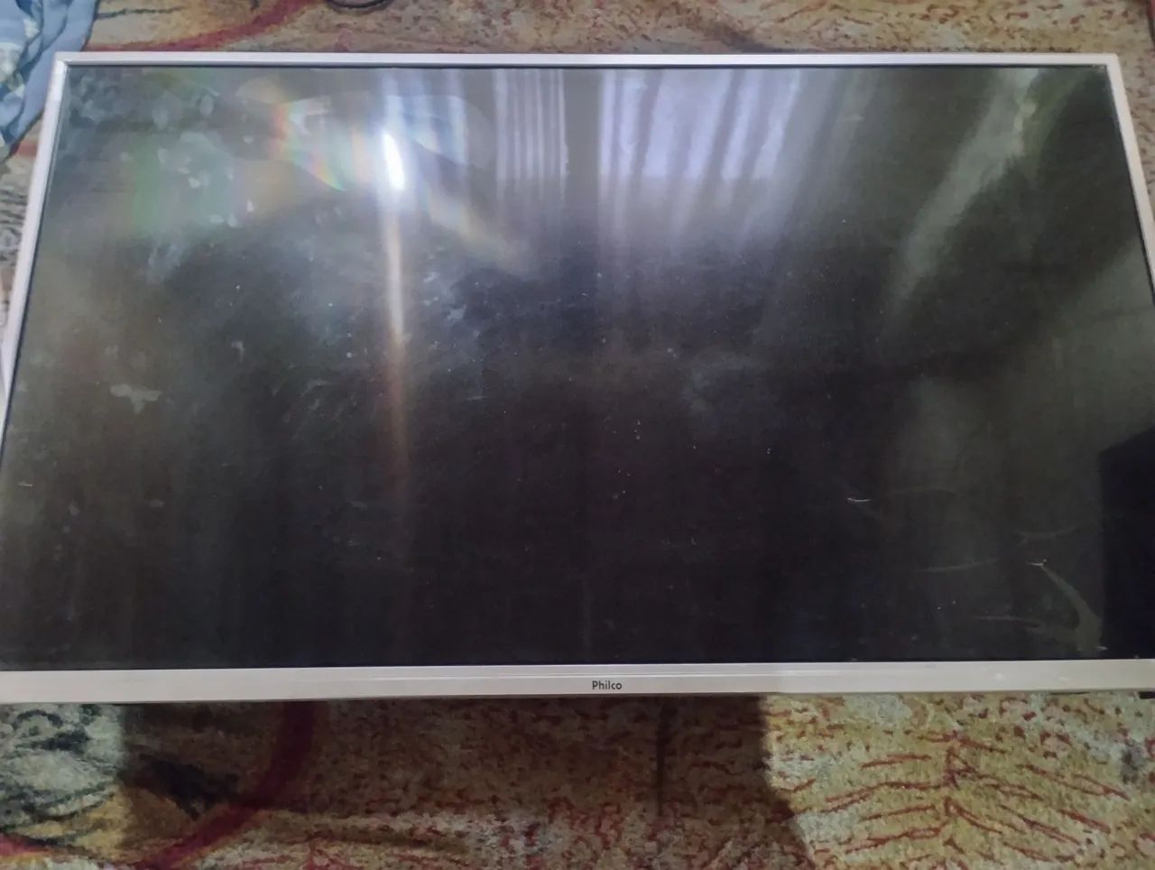 TV PHILCO 43 POLEGADAS 4K