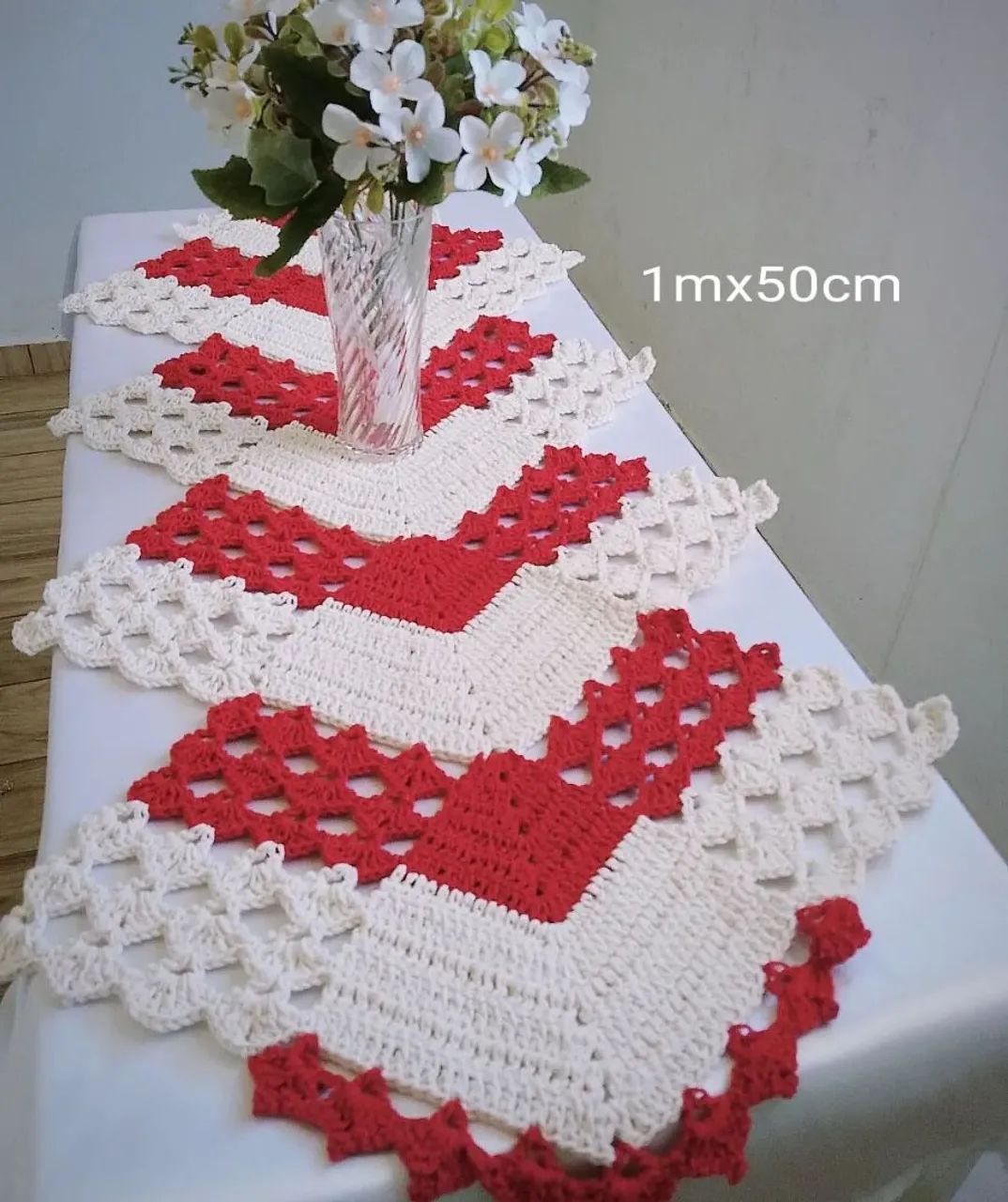 Trilho de mesa crochê 