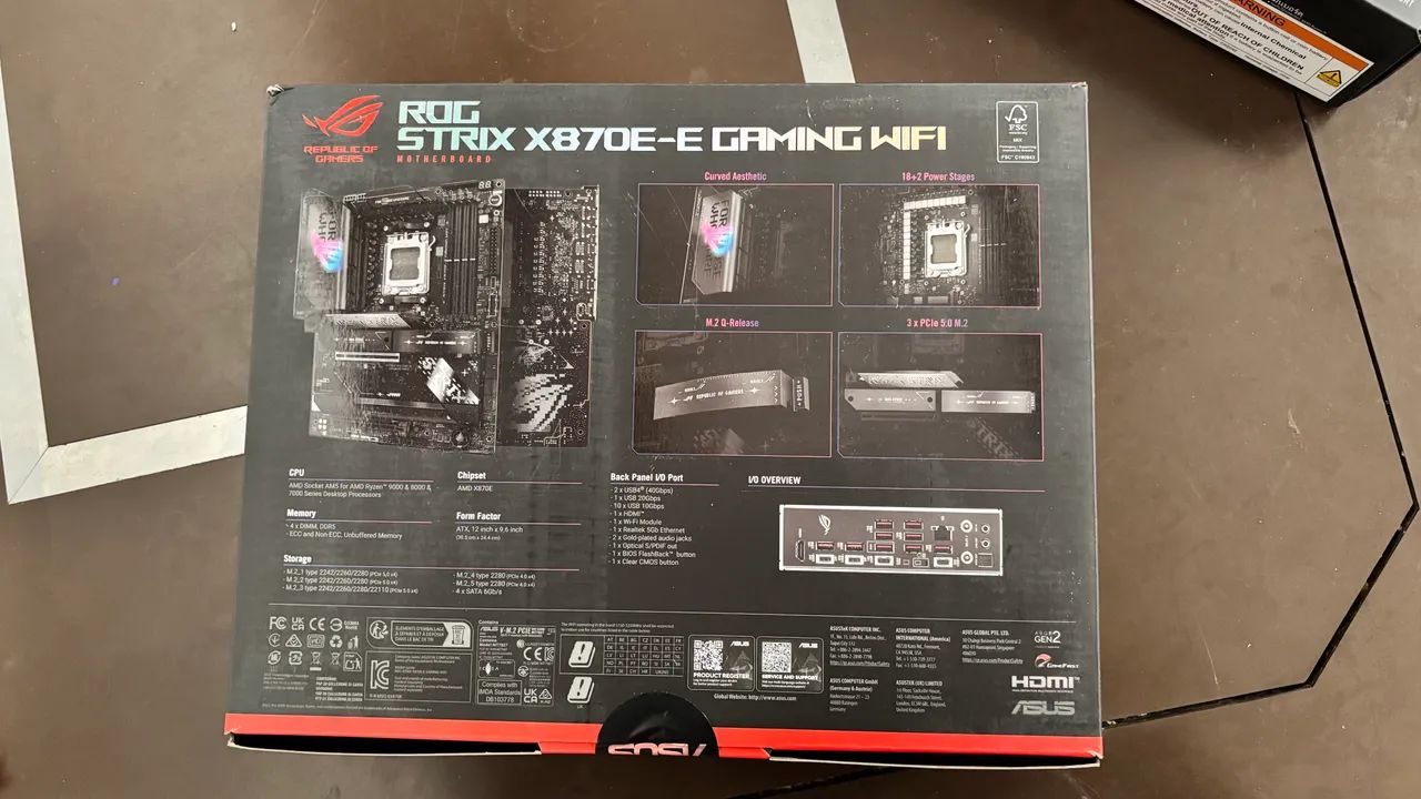ASUS ROG Strix X870E-E Gaming WiFi. - Foto 2