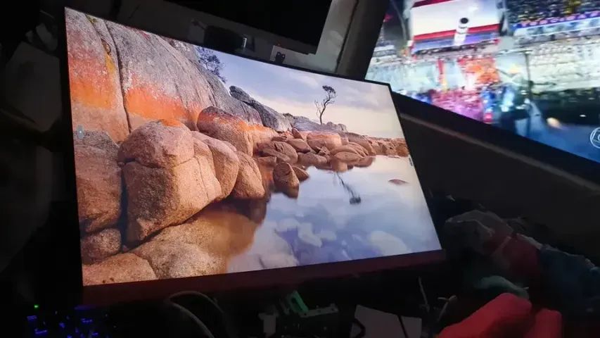 Monitor