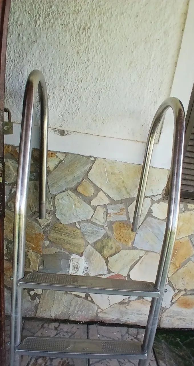 Escada p piscina  - Foto 3