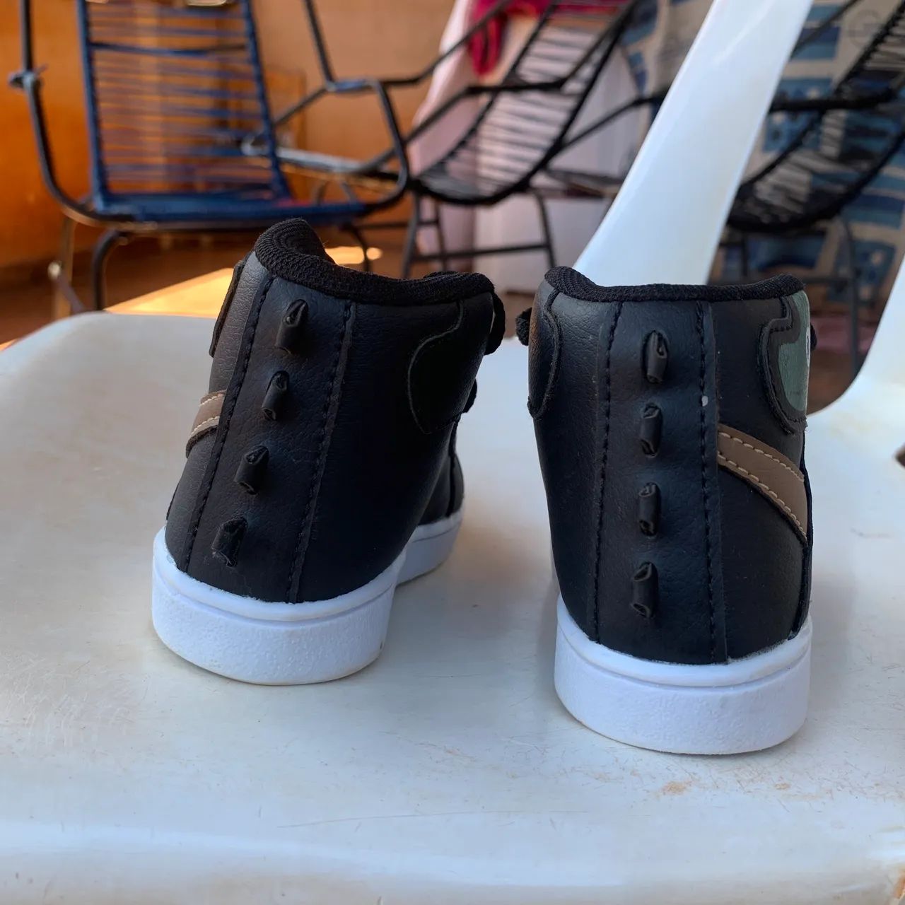 Bota Dino - Foto 3