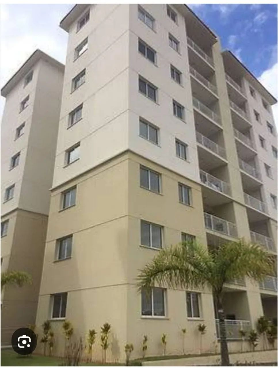 Apartamento 3 Dormitórios armários e splits. Zona Sul 
