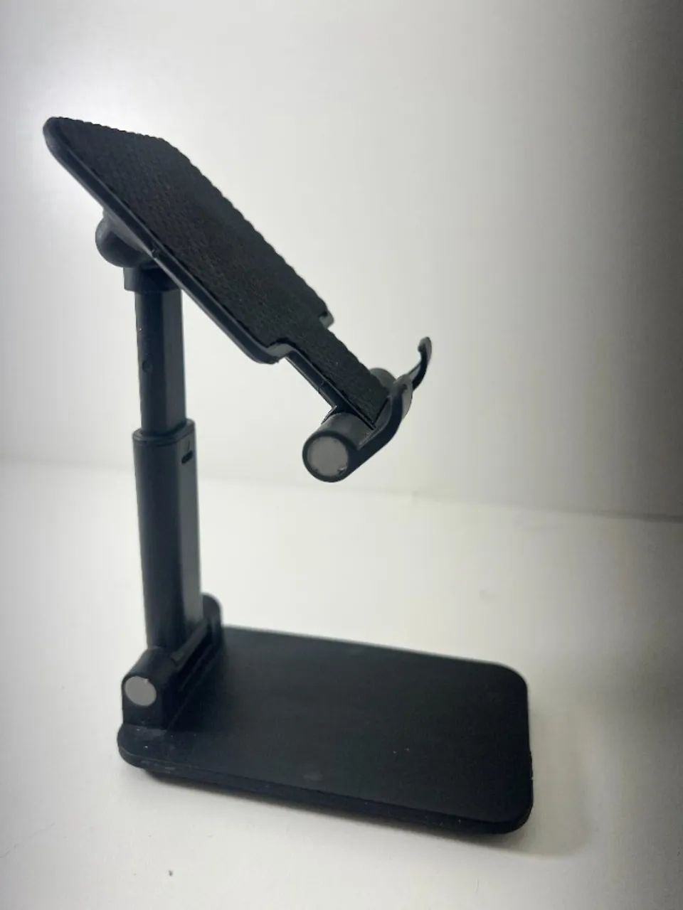 Suporte de mesa para celular com altura e ângulo ajustáveis - Foto 2