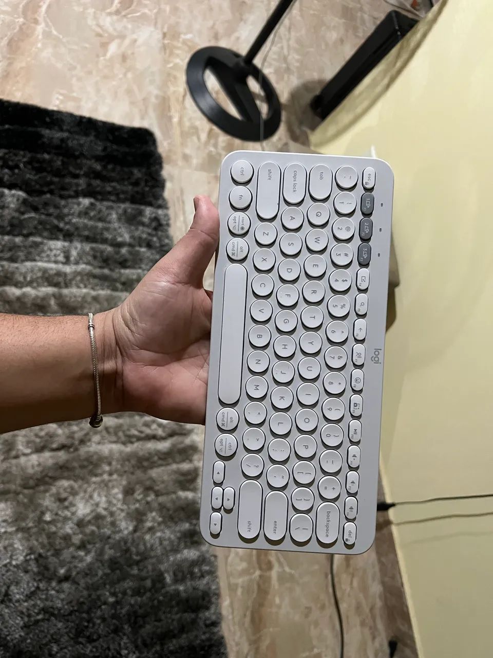 Teclado LogiTech sem fio