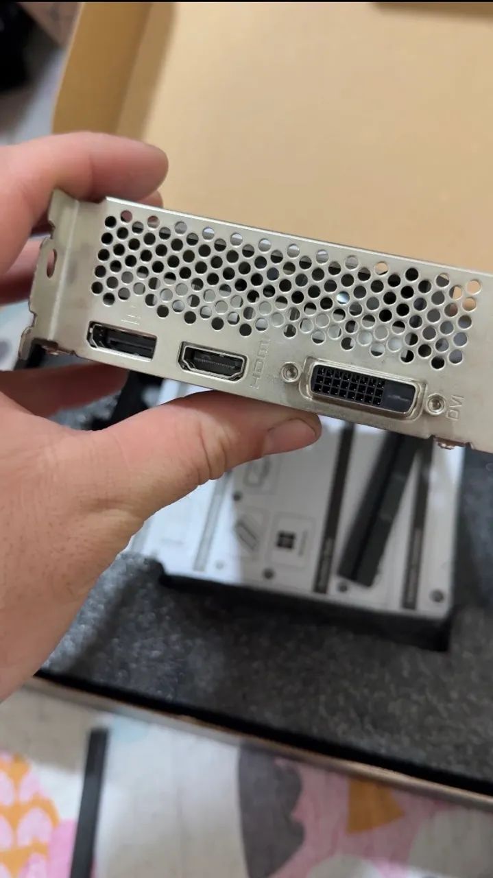 Placa de vídeo MSI GEFORCE GTX 1650 - Foto 2