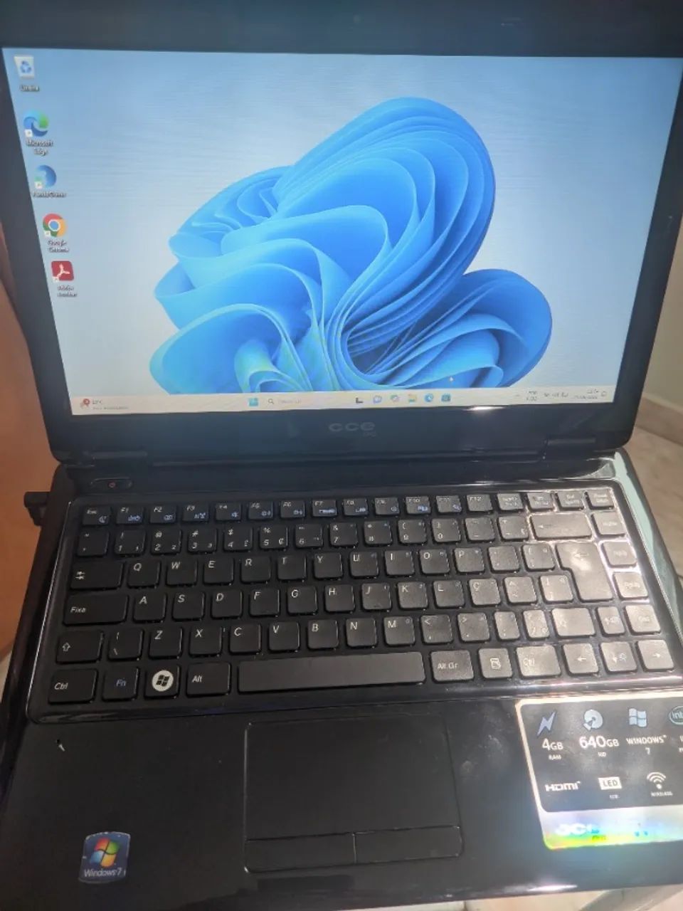 Notebook I5 - 6gb de Ram - SSD de 500gb +HD 640 gb - tela de 14 polegadas -CCE WIN