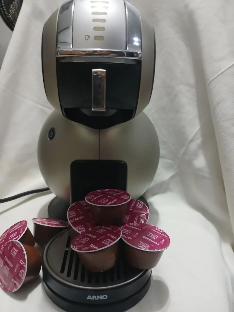 Cafeteira  dolce gusto  - Foto 4