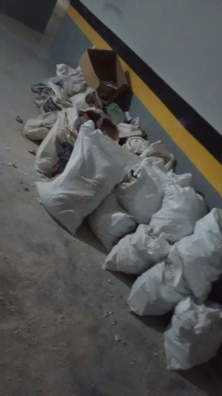 Coleta de entulho móveis velho e qualquer tipo de material para descarte - Foto 3