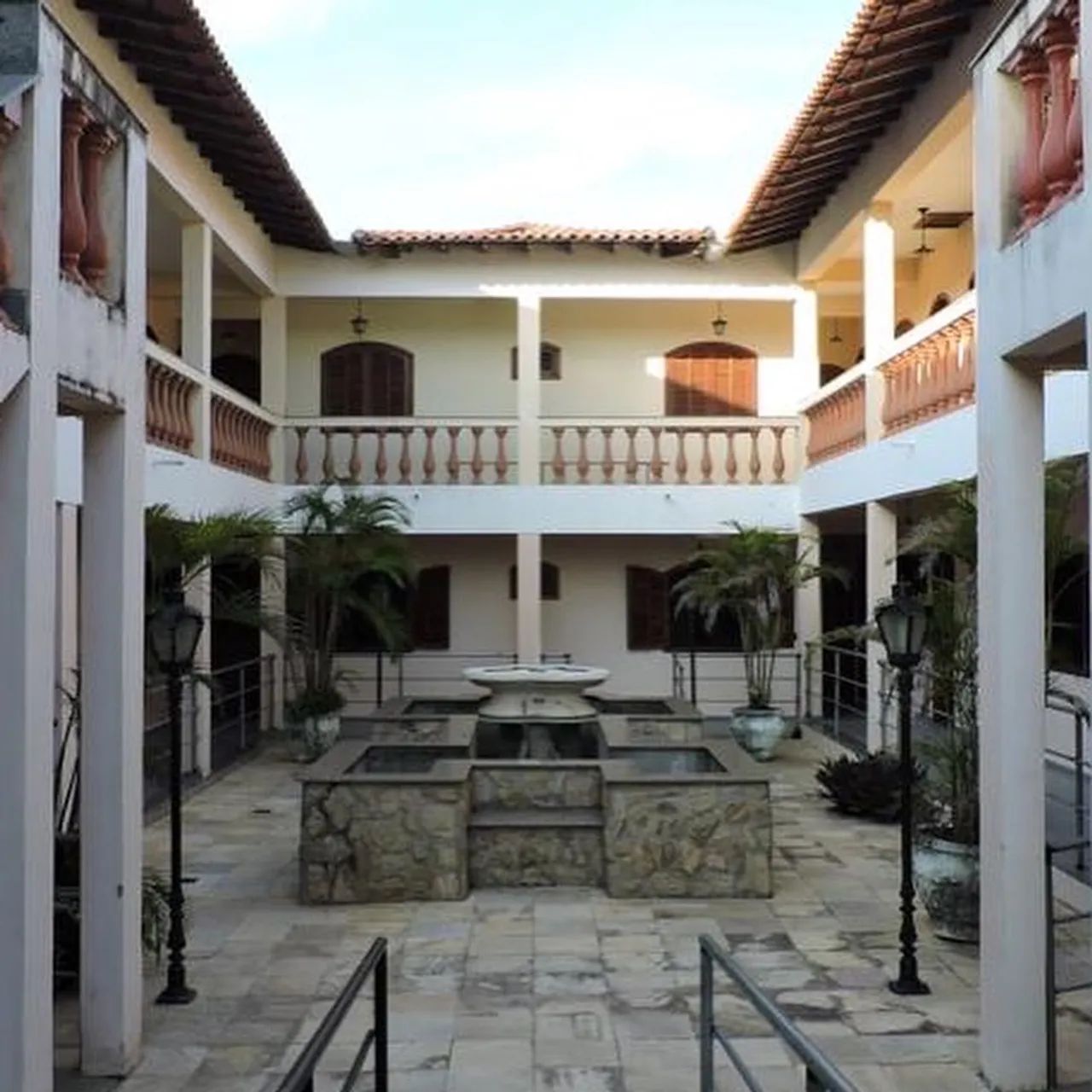 Quarto em Iguaba grande com tv e frigobar  - Foto 4