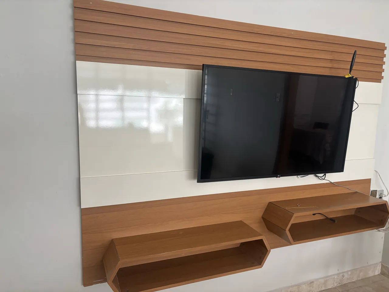 Tv smart 50 polegadas; 4k ; 60 Hz vendo urgente - Foto 2