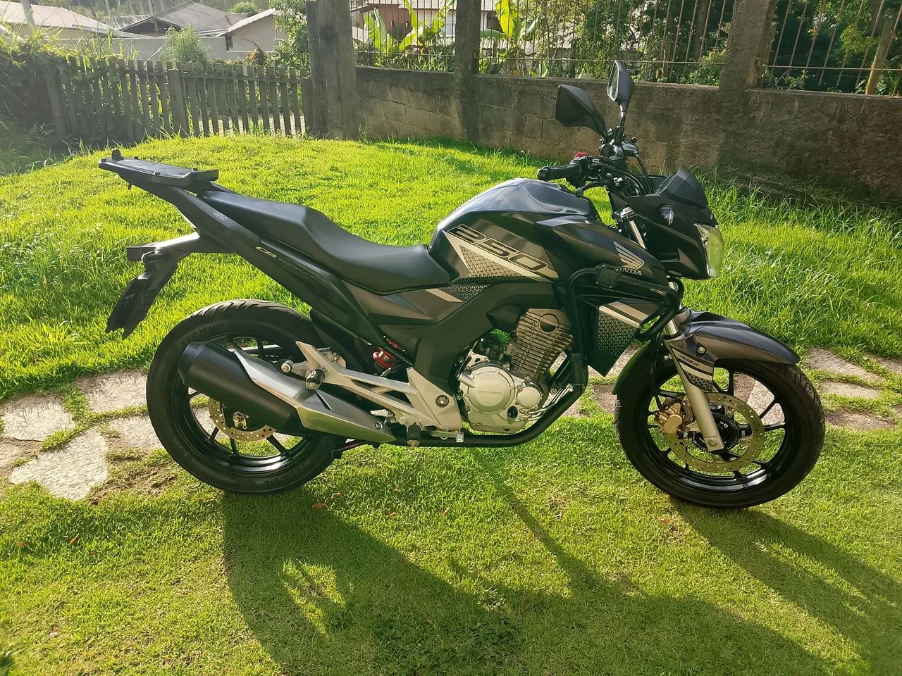 CB250f twister - Foto 2
