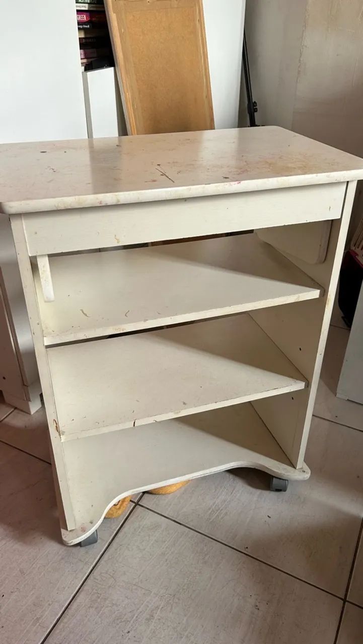 Mesa de cabeceira 