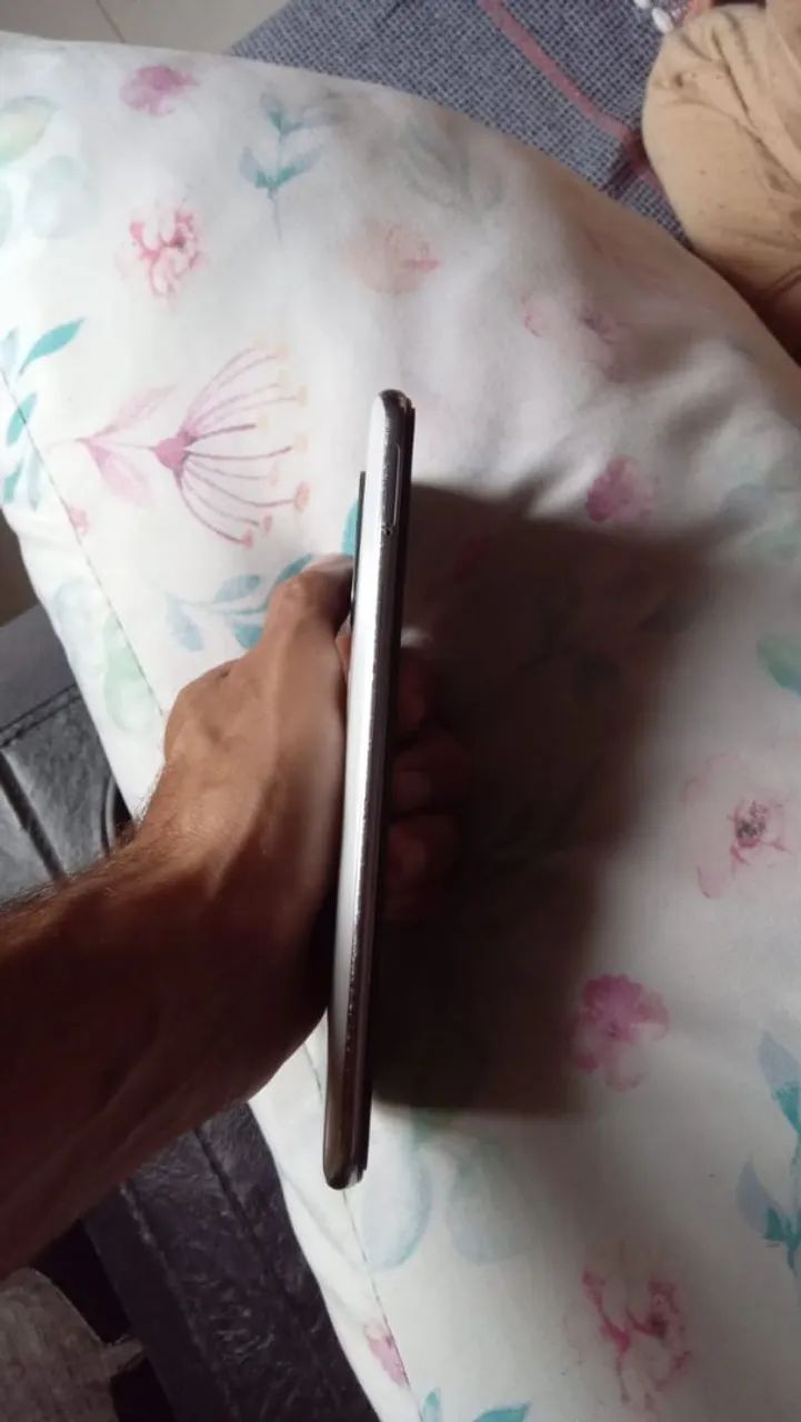 Vende-se este celular poco m5s 128g - Foto 4
