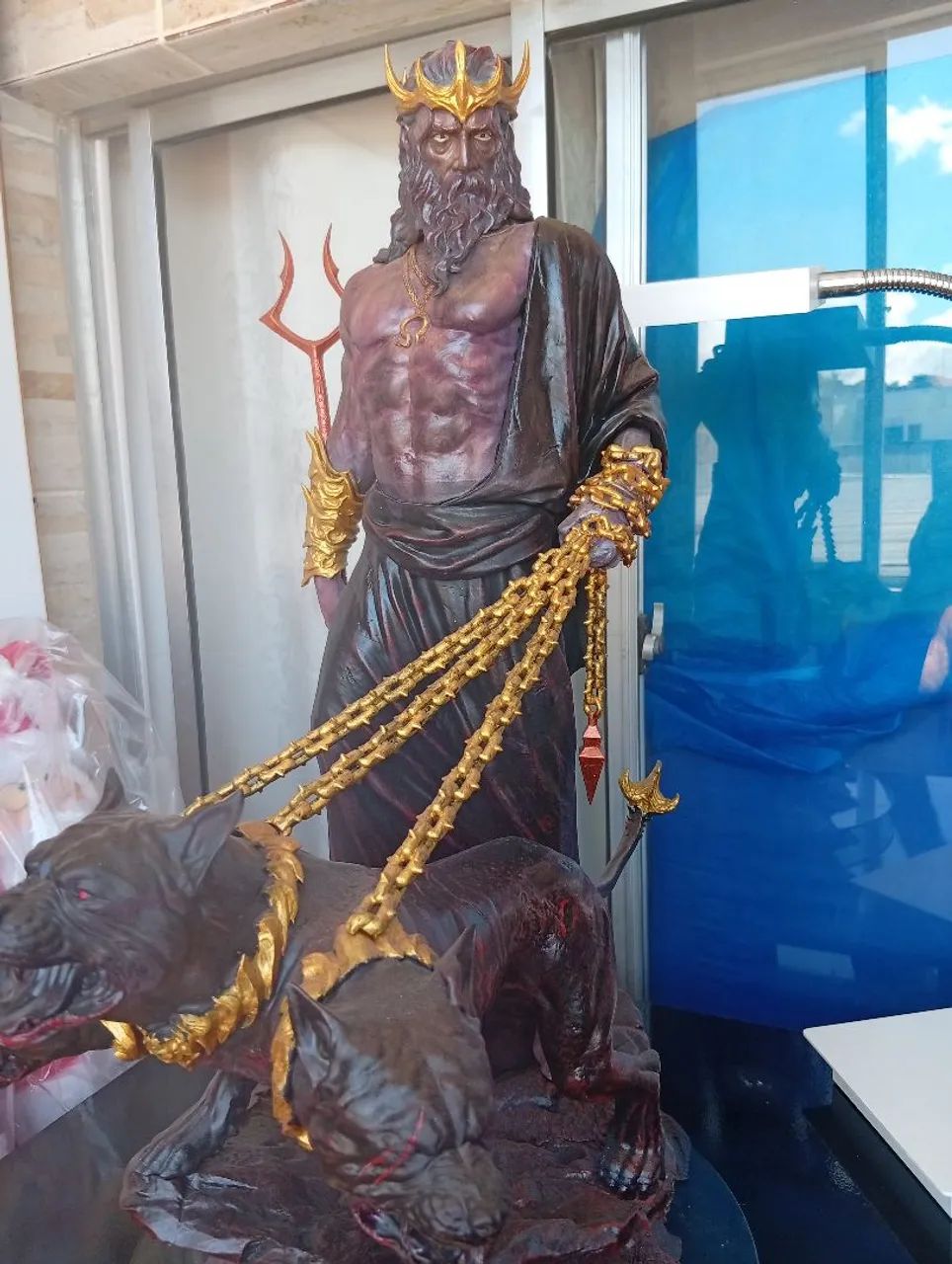 Hades 60 cm em resina 3D realista 