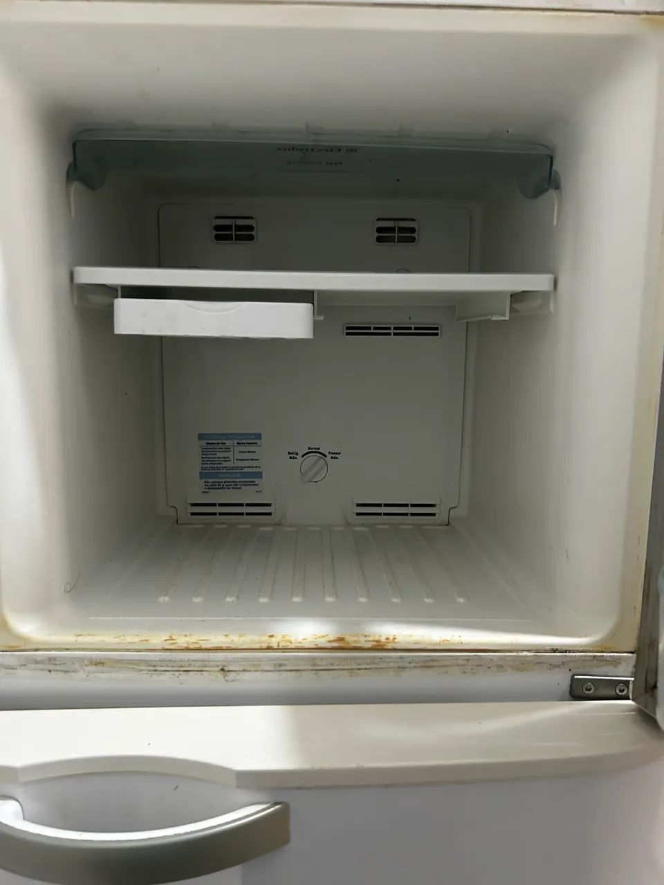 Geladeira Electrolux em ótimo estado - funcionando perfeitamente - Foto 5