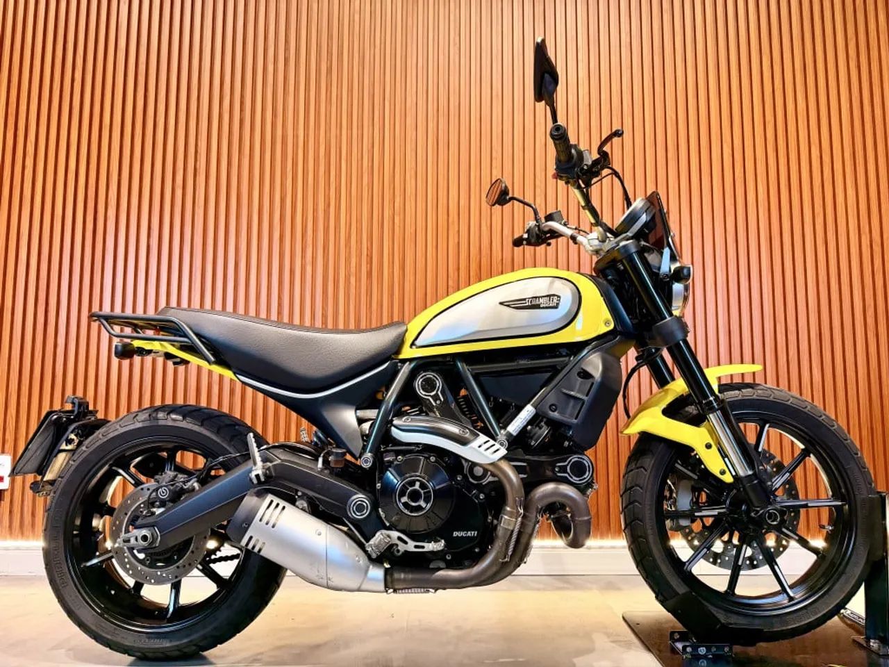 DUCATI SCRAMBLER ICON 800CC 2021 - Foto 3
